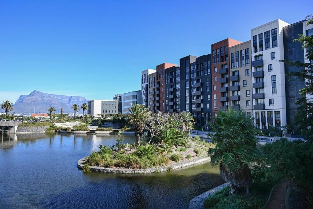 Axis-luxury Two Bedroom With Ocean And Mountain Views - 3 Apartment *